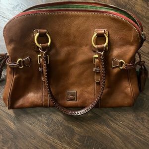 Dooney & Bourke